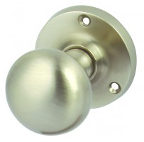 Mortice mushroom door knob available in brass or chrome.